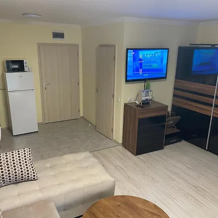 Vip Zone Apartments, Free Wifi * Σάνι Μπιτς